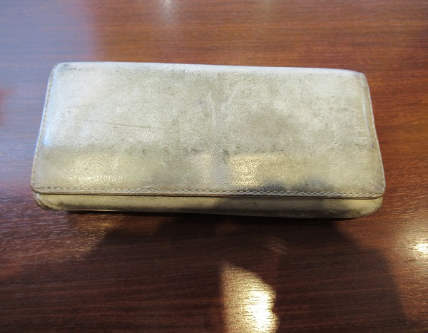 business-leather-wallet-old1